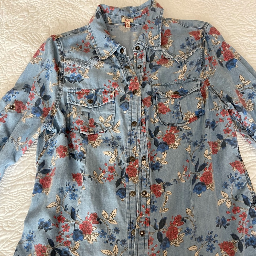 Reba jeans shirt